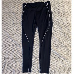 Good American The Electric Feel Legging